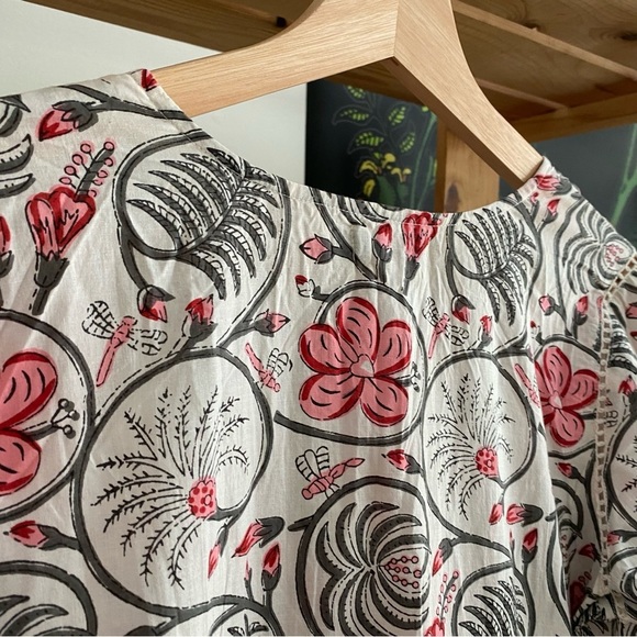 La Plage Pink White Loopy Floral Water Mill Maxi Dress - Picture 10 of 16